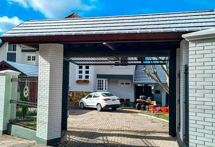 Flame Hotel Canela