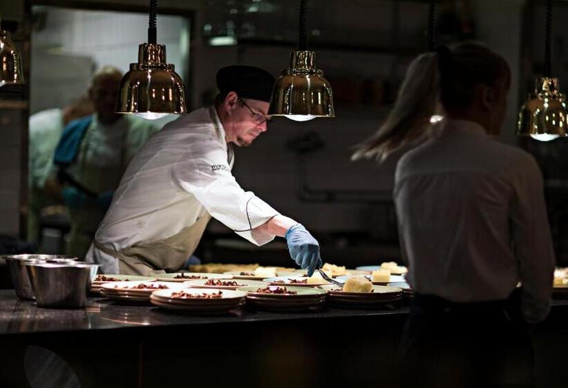 هتل Rönneberga Konferens