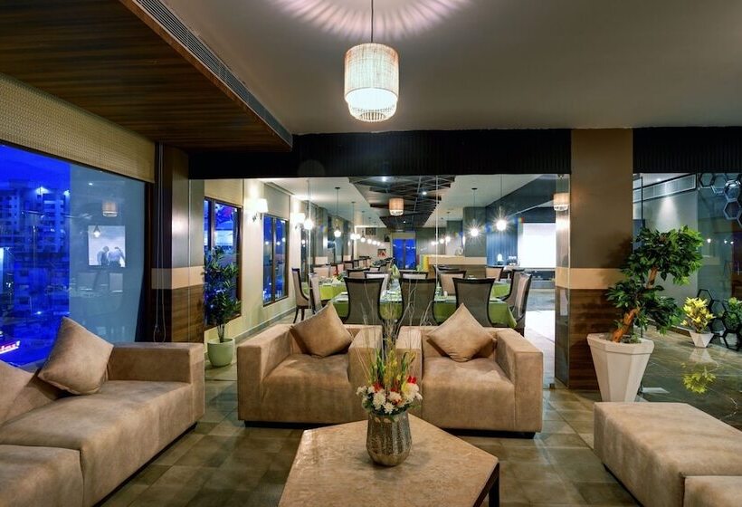 Udaan Clover Hotel Banquet & Spa