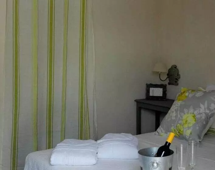 ベッドアンドブレックファースト Villa De Luxe Avec Piscine   Trullo Ulivi Al Sole