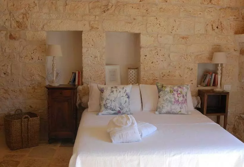 ベッドアンドブレックファースト Villa De Luxe Avec Piscine   Trullo Ulivi Al Sole