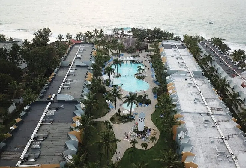 استراحتگاه Casa Marina Sosua, Trademark by Wyndham - All Inclusive