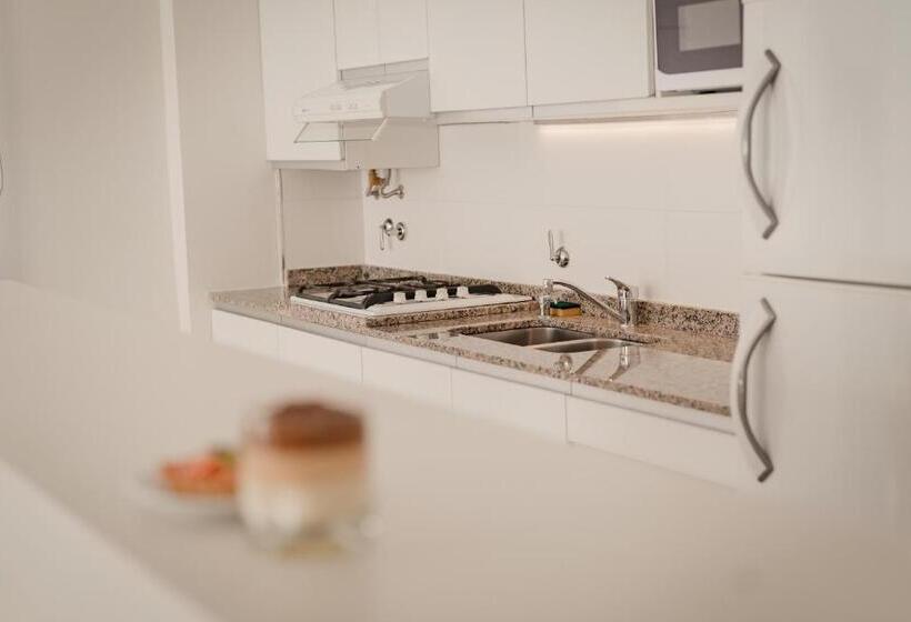 Carat Apart Boutique