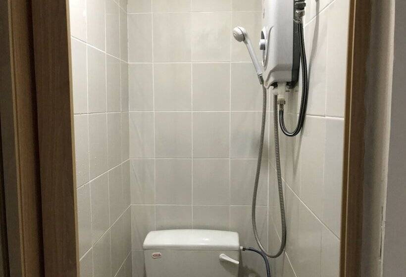 فندق صغير Pg Inn