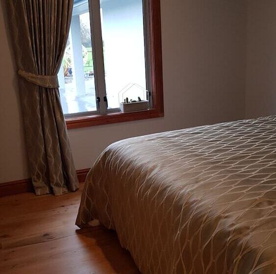 Bed and Breakfast Bruntwood Lodge