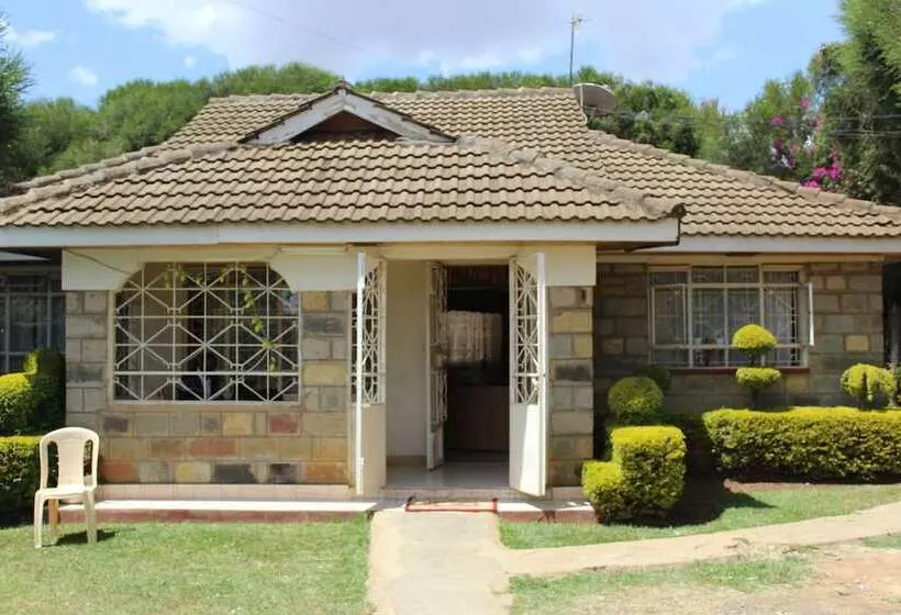 Bed and Breakfast Salient Guest House