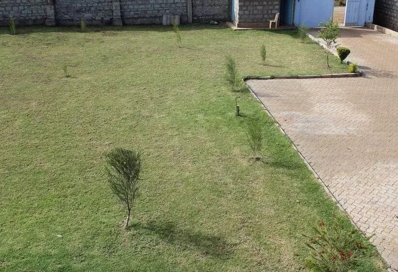 Bed and Breakfast Salient Guest House