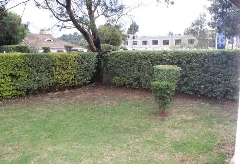 Bed and Breakfast Salient Guest House