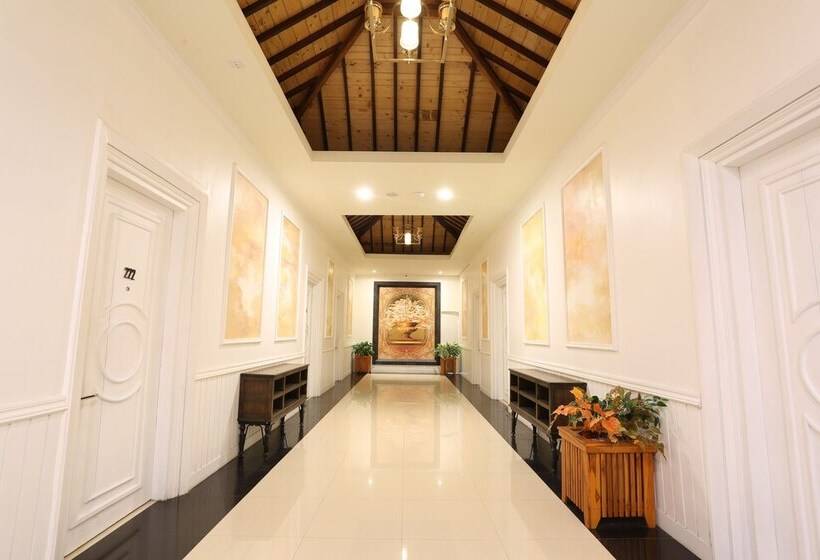 Luminor Hotel Banyuwangi By Wh