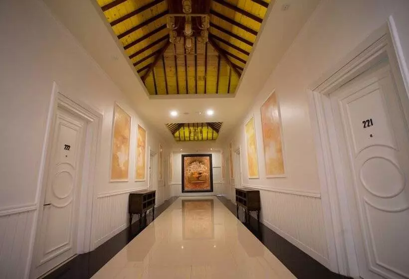 Luminor Hotel Banyuwangi By Wh