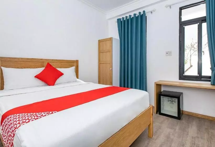 ペンション Gis Hotel Nha Trang & Motorbike Rental