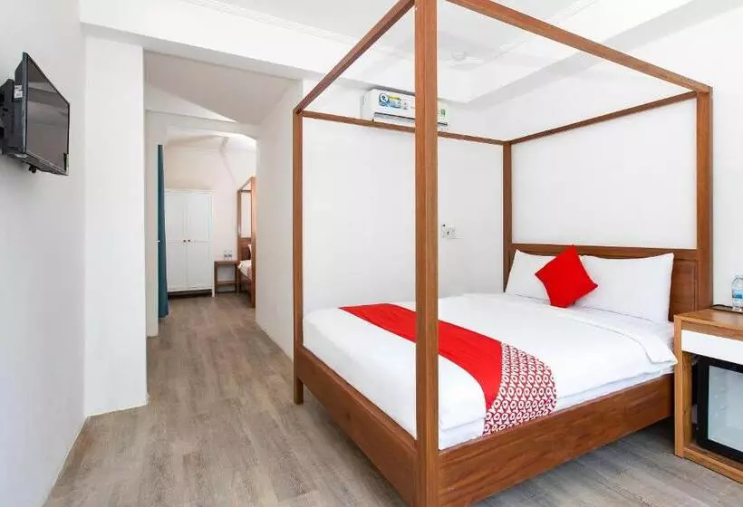 ペンション Gis Hotel Nha Trang & Motorbike Rental