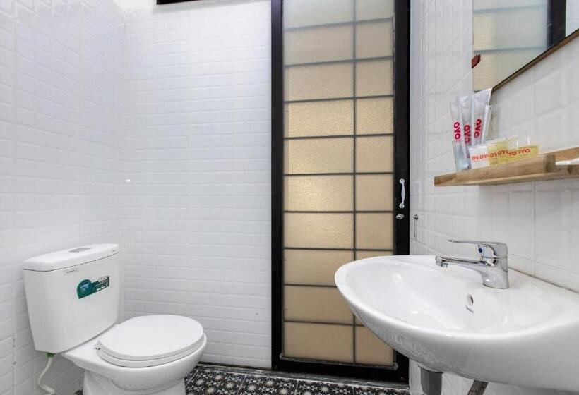 پانسیون Gis Hotel Nha Trang & Motorbike Rental