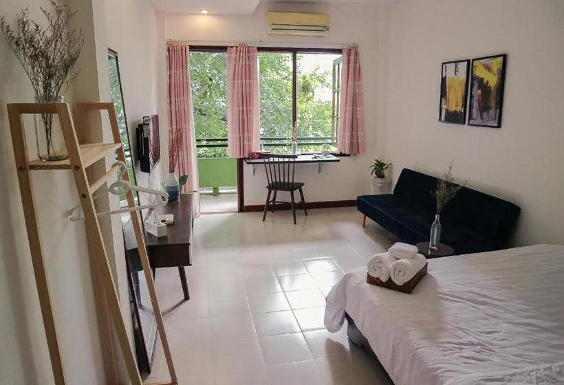 پانسیون Domino Homestay