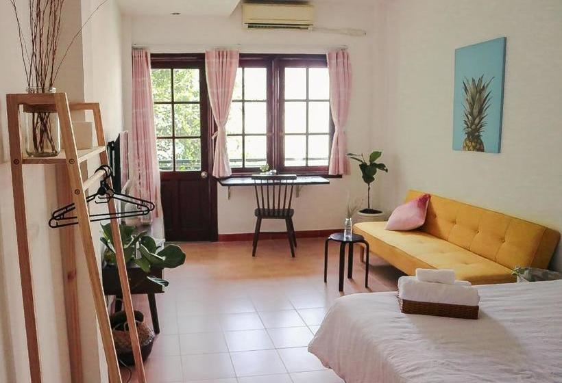 پانسیون Domino Homestay