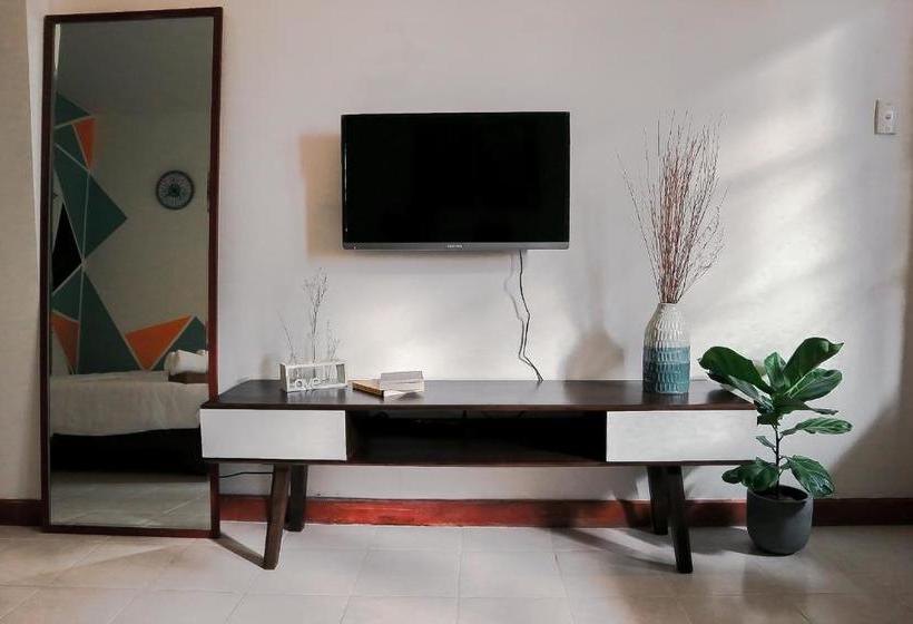 پانسیون Domino Homestay