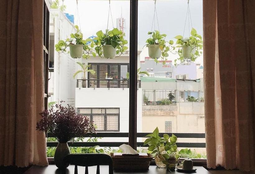 پانسیون Domino Homestay