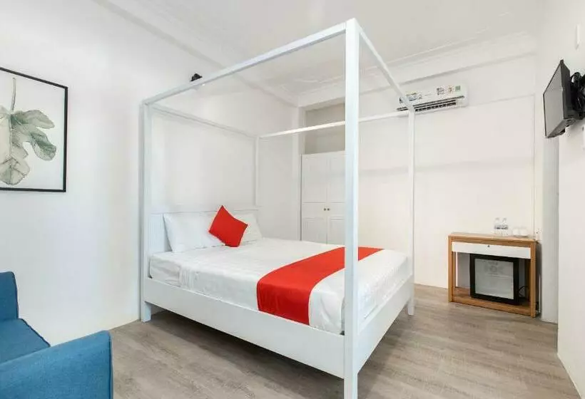 ペンション Gis Hotel Nha Trang & Motorbike Rental