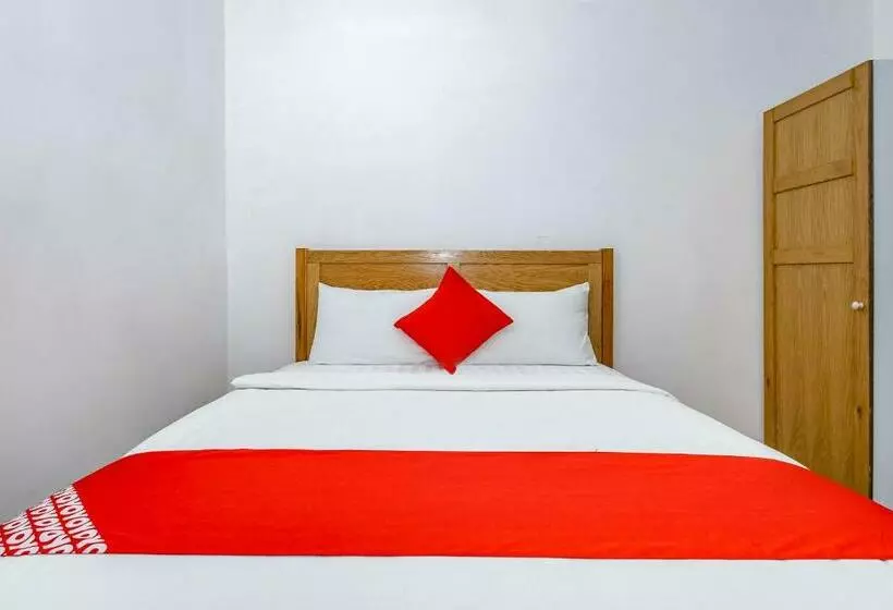 ペンション Gis Hotel Nha Trang & Motorbike Rental