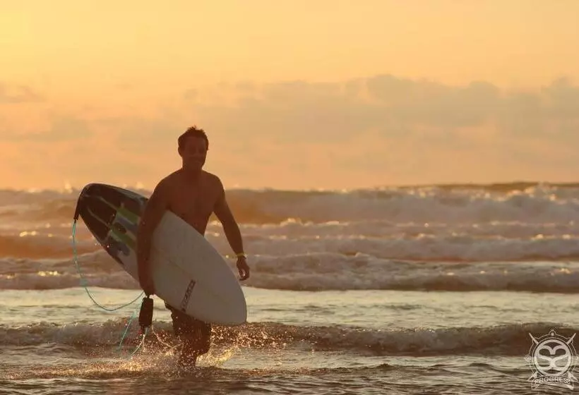 Progress Outdoor Surf Hostel