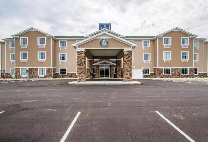 Cobblestone Hotel & Suites   Hutchinson