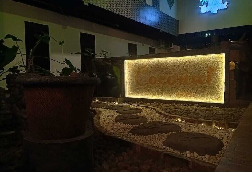 Coconut Hotel   Hostel