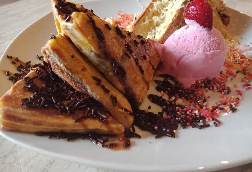 Coconut Hotel   Hostel