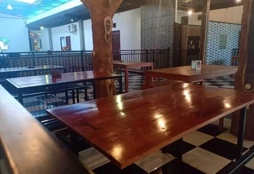 Coconut Hotel Hostel