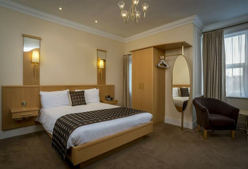 فندق The Windsor