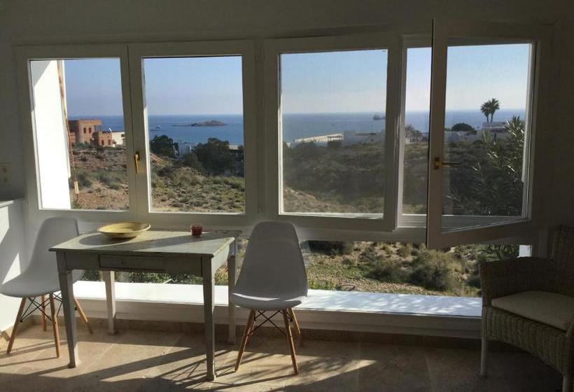 Casabah Bed & Breakfast