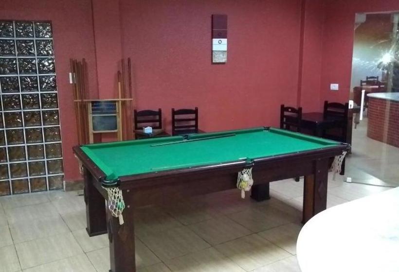 Отель Basilio Reformado Pelo Sbt