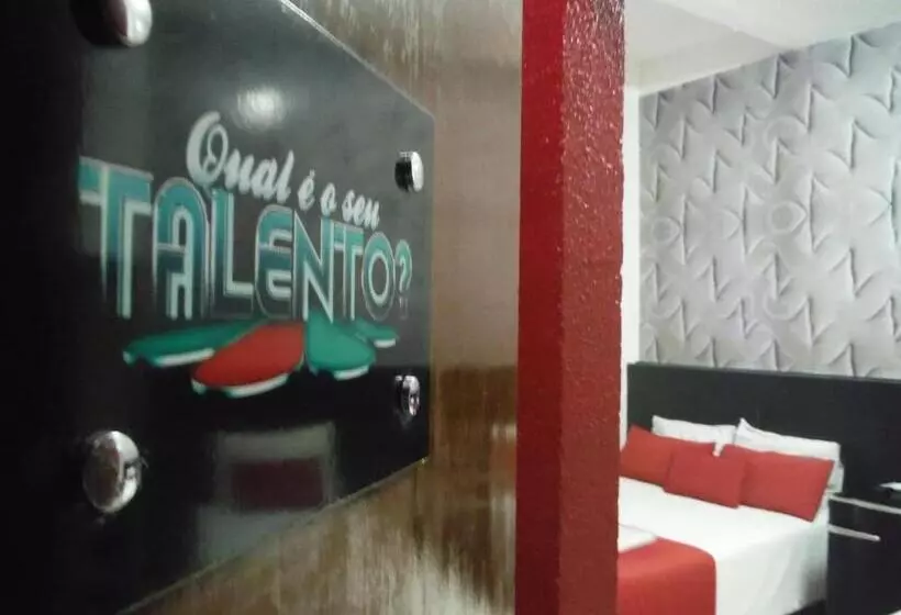 ホテル Basilio Reformado Pelo Sbt