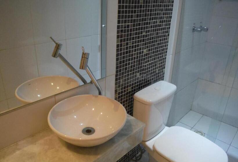 Отель Basilio Reformado Pelo Sbt