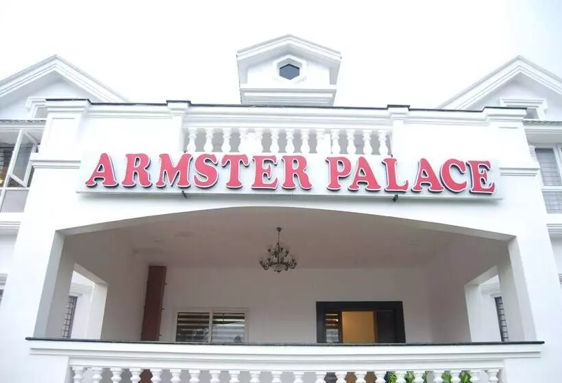 Hotelli Ulo Armster Palace