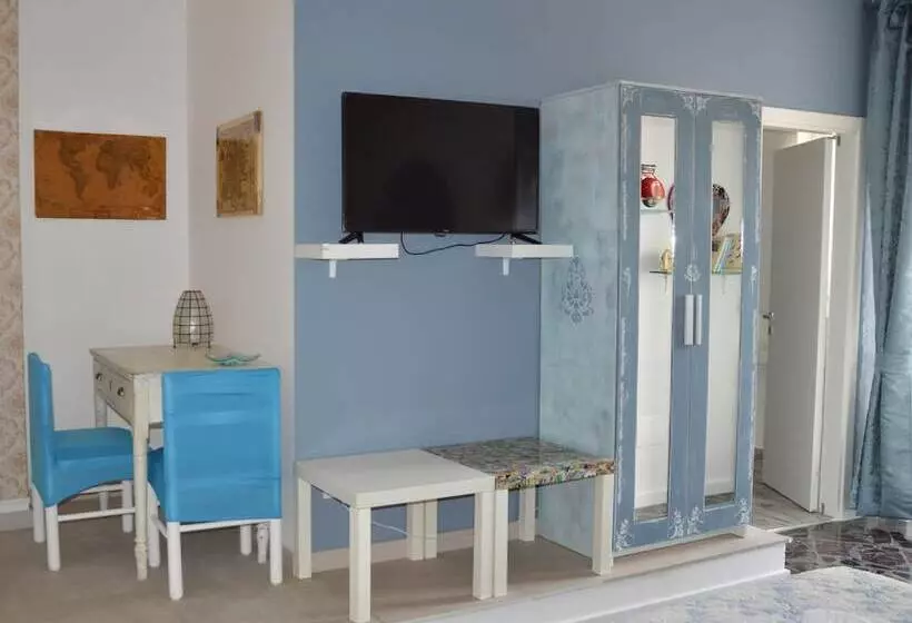 پانسیون Versomare