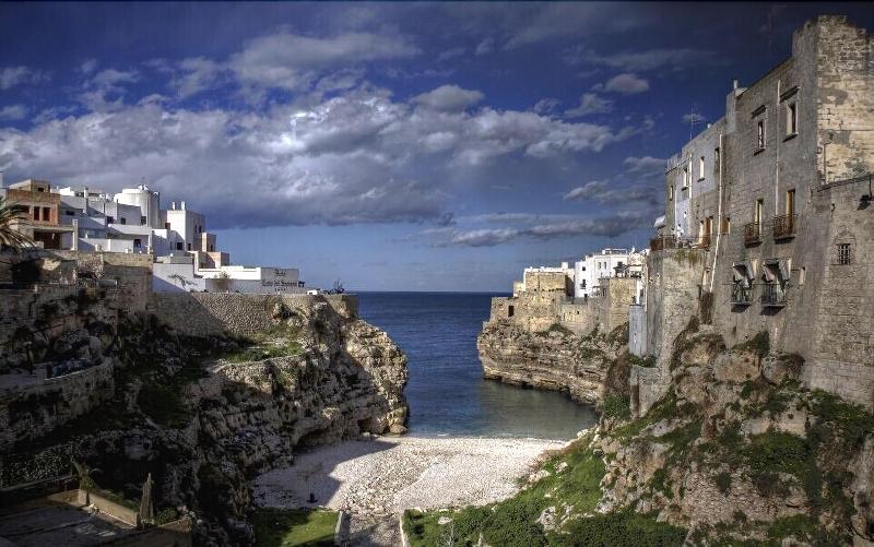 پانسیون Versomare