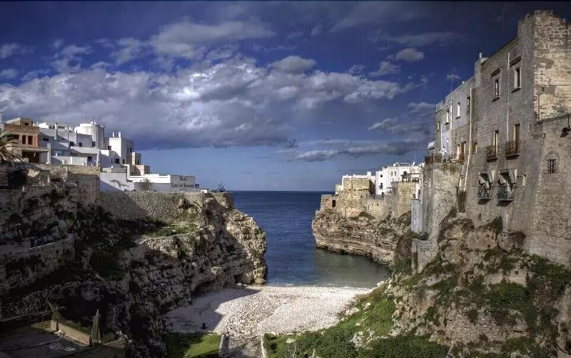 پانسیون Versomare