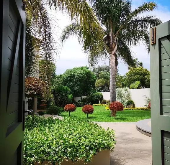 ベッドアンドブレックファースト Maison Le Pur Sang