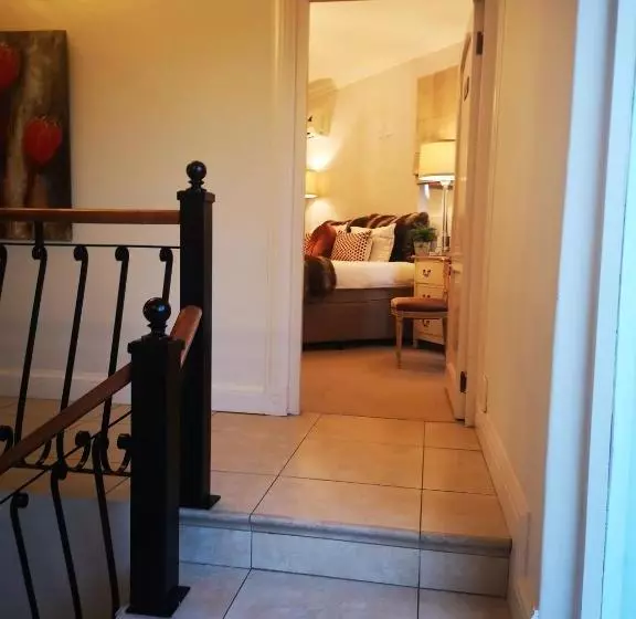 ベッドアンドブレックファースト Maison Le Pur Sang