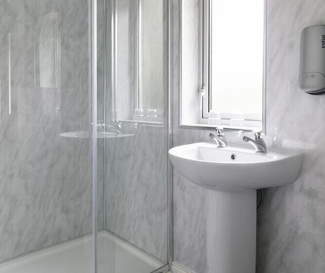 مبيت وإفطار The Climbers Inn