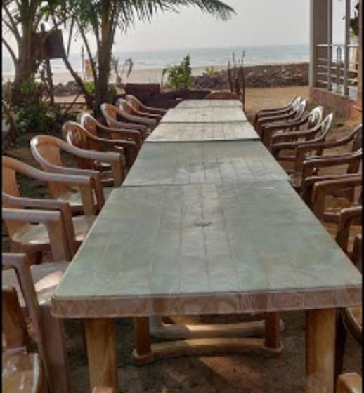 Hotel Mauli Seaview