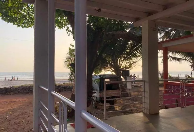 ホテル Mauli Seaview