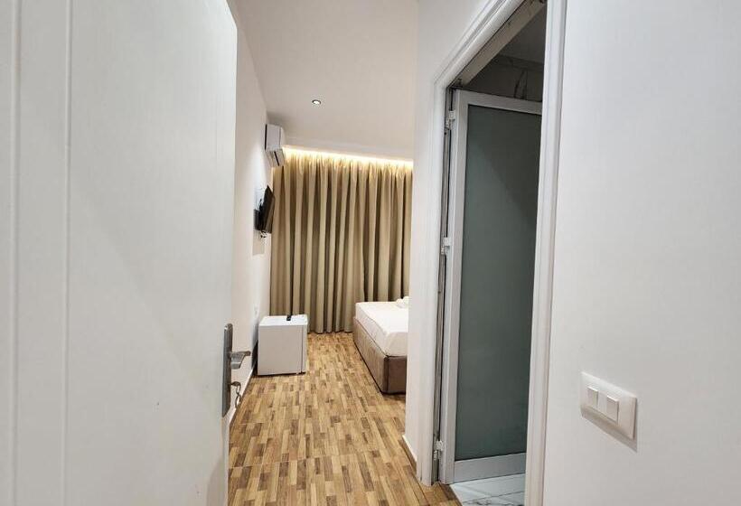 ペンション Sea Front Villa