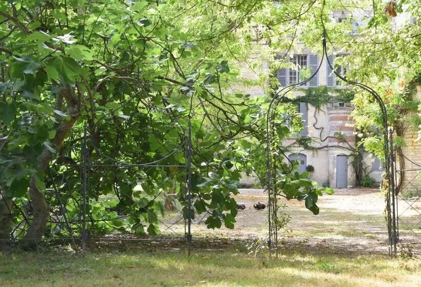 Aamiaismajoitus (B&B) Manoir De Plaisance