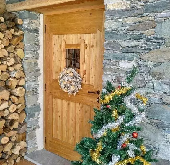 Hotelli Delfin Dal Pianhol