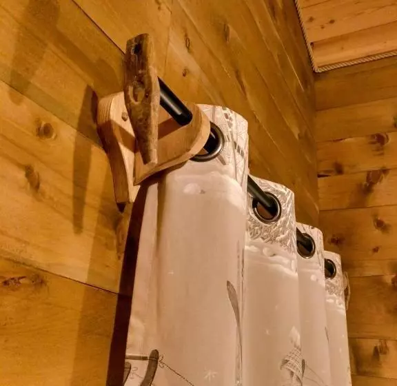 Hotelli Delfin Dal Pianhol