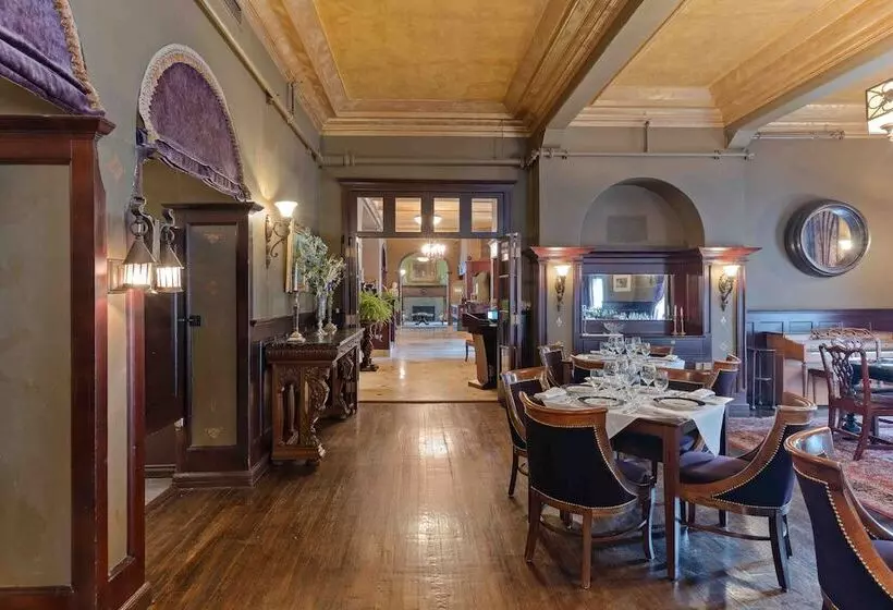 Hotelli The Detroit Club