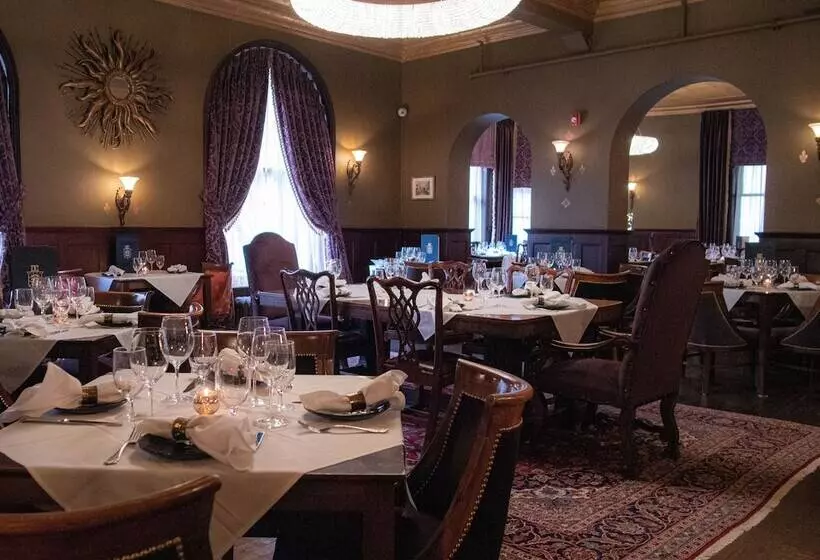 Hotelli The Detroit Club