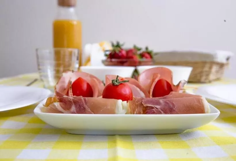 ペンション Casa Alexandra