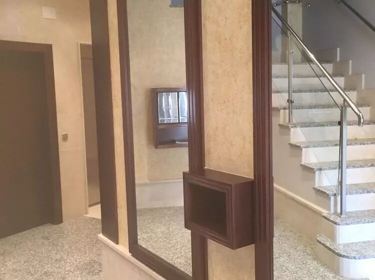 ペンション Hostal Consejo De Aranda